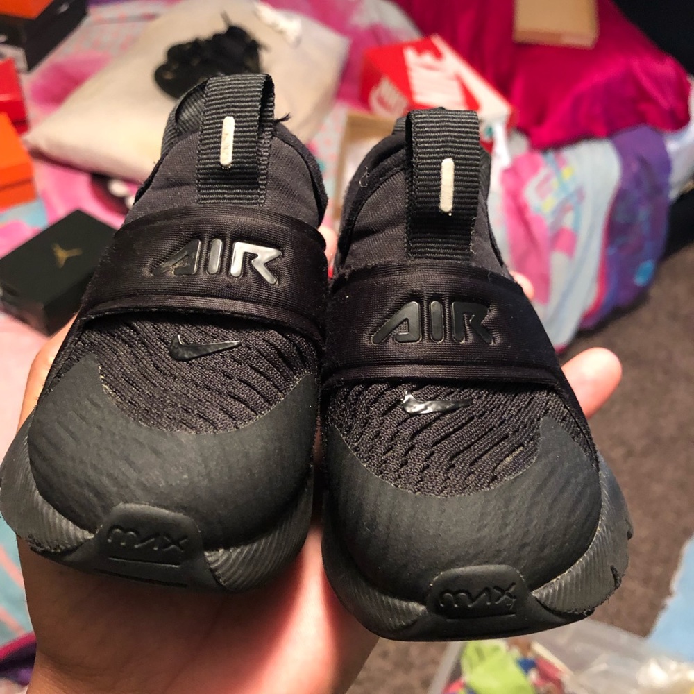6c black nike 270